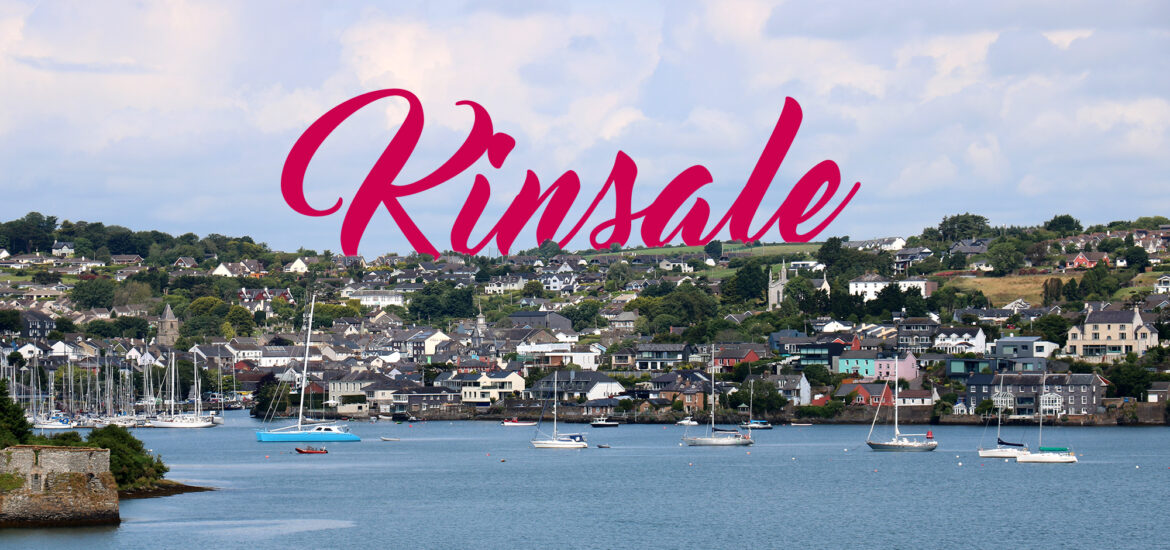 Vue de Kinsale, ville côtière de l'ouest de l'Irlande.